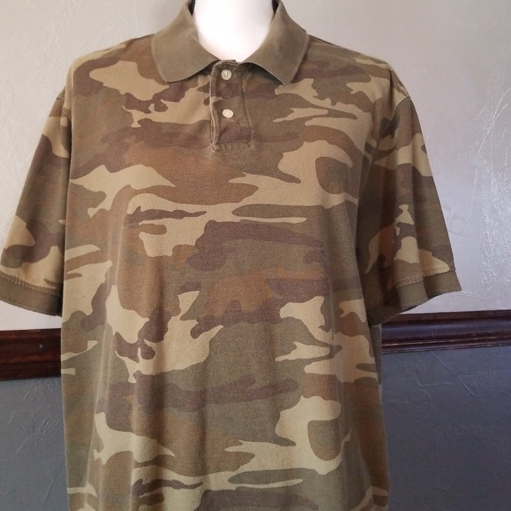 SOLD CAMOUFLAGE POLO